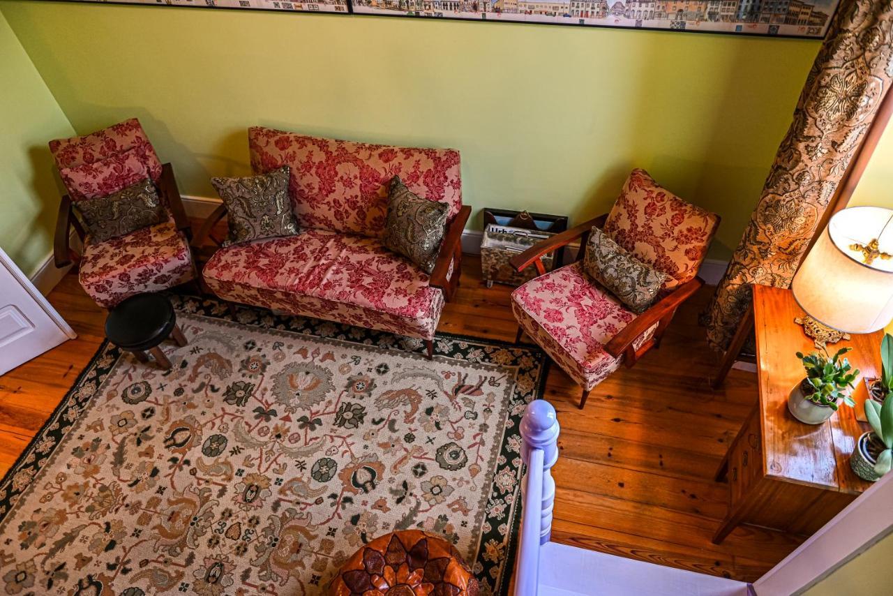 Vintage Balcony Guesthouse 오바 외부 사진